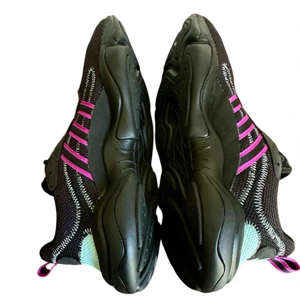 Adidas Originals Haiwee Sneakers Athletic Shoes Women's Size 9 Black Pink EF4457